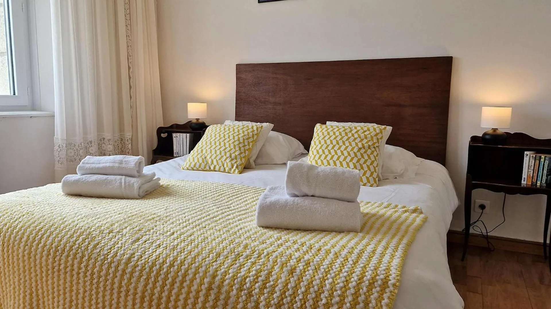 Beautiful Family Holiday Home In Diben, Plougasnou 0*,  France