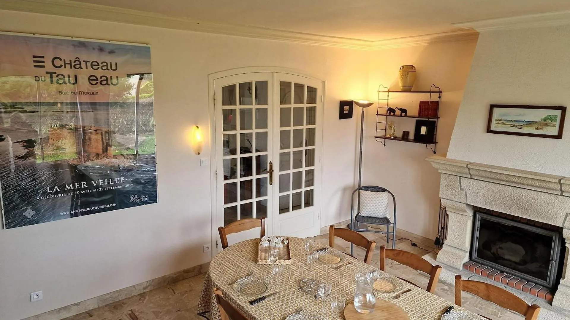 Beautiful Family Holiday Home In Diben, Plougasnou